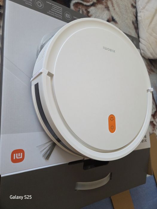 Xiaomi  E5 робот