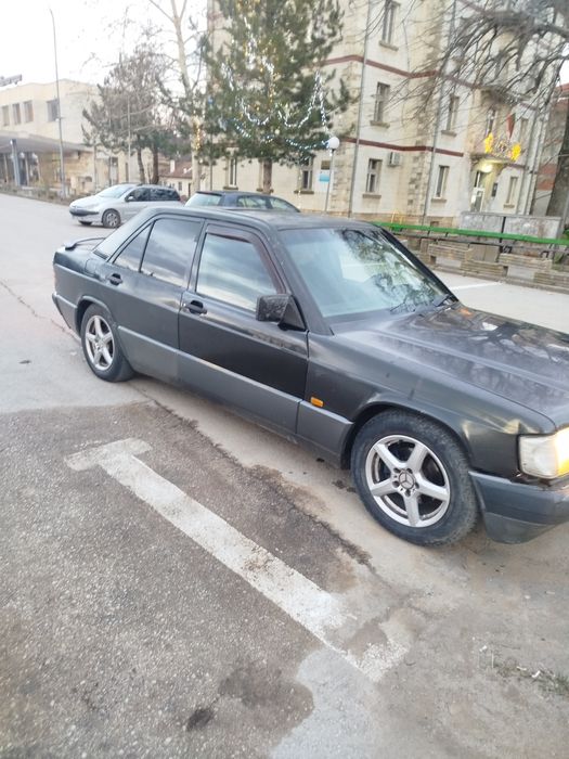 Мерцедес 190Е 2.0 122кс газ/бензин