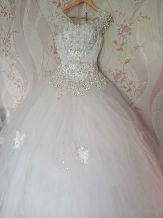 Срочно продам свадебное платье!