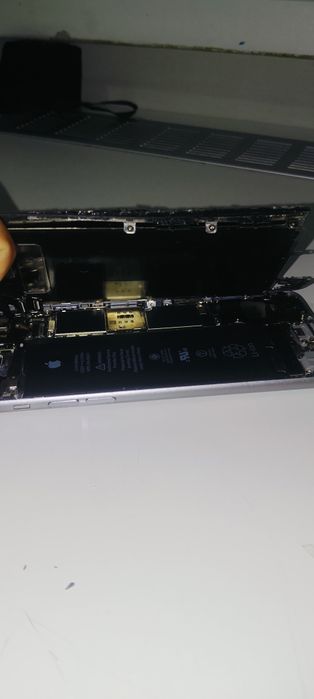 IPhone 6 s в не рабочем состоянии