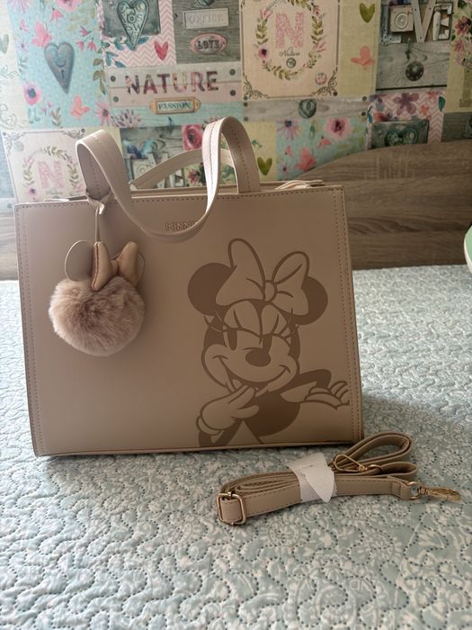 Кожена чанта на Disney