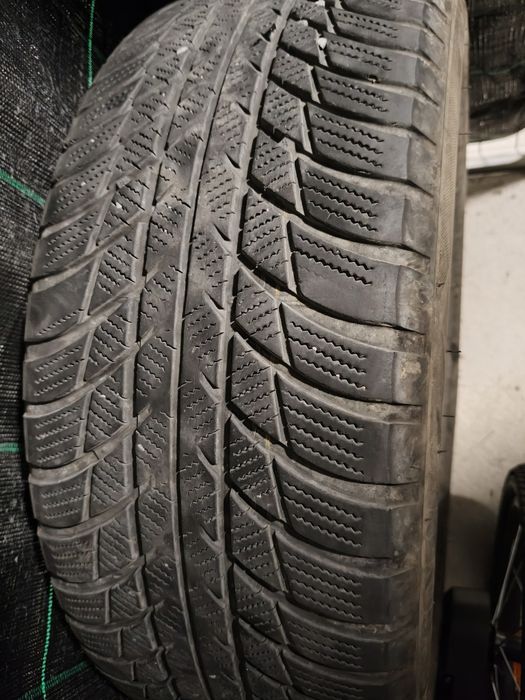 4 buc Cauciucuri 205/55/R17 de iarnă