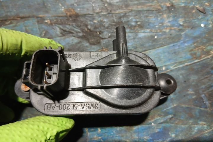 Senzor presiune gaze evacuare 3M5A-5L200-AB 3M5A-5L200-AB Ford Focus