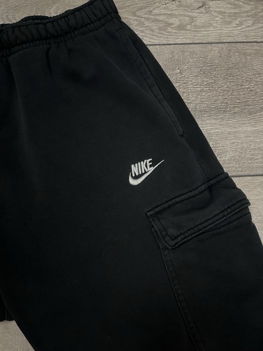 Дрехи на Nike и Lacoste