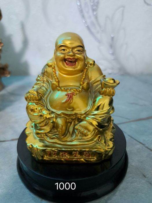 Продам статуэтки