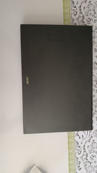 Продаю ноутбук Acer
