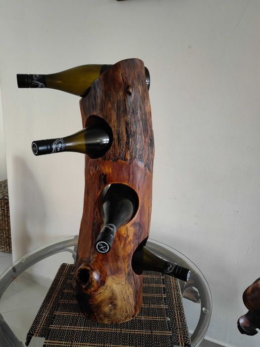 Идват празници. Арт стойка за бутилки.