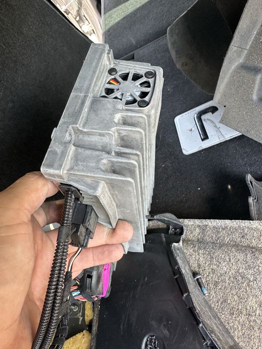 Sistem bang olufsen audi a4 b8 mmi 3g