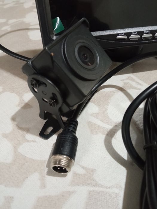 Камера заднего вида.