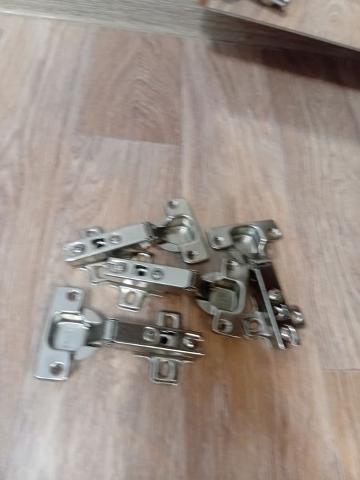 Продам фурнитуру