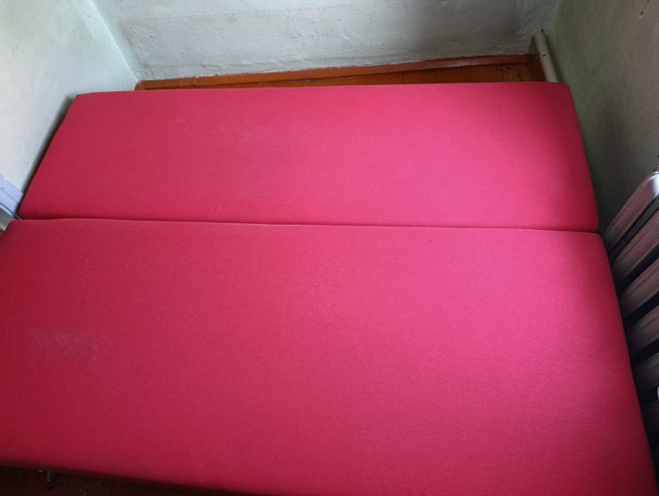 Продам диван -кровать, двуспальный