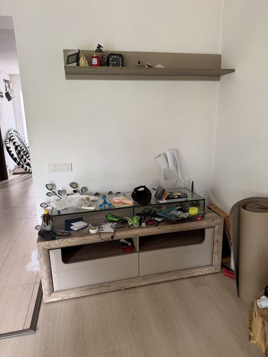 Set Comoda Tv + comoda/bar + suport Tv din sticla+ etajera