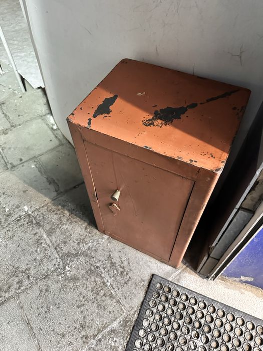 Продам сейф без ключей