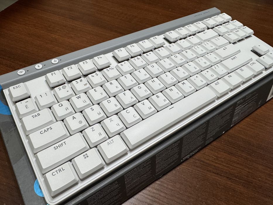 Игровая клавиатура Logitech g515 lightspeed tkl wireless