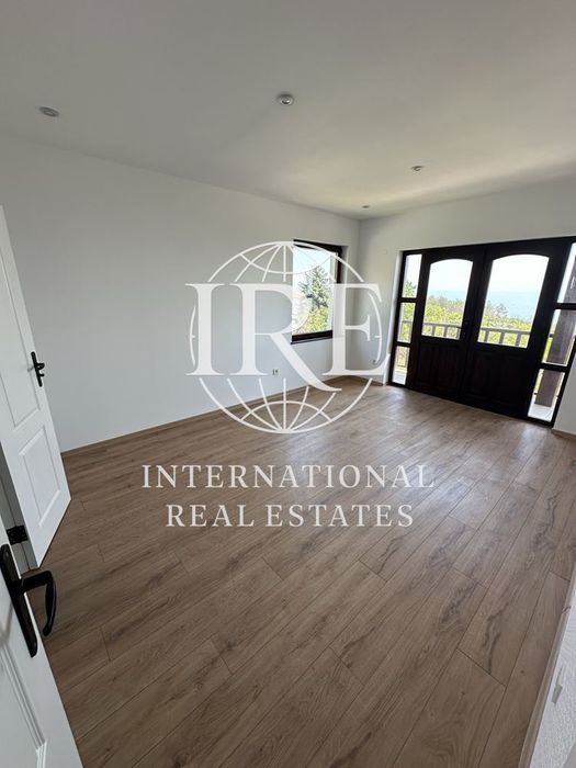 Къща в Добрич, област-гр.Балчик площ 160 цена 264900