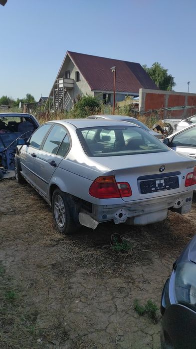 Dezmembrez BMW seria 3 e90,91,e46 ,e60