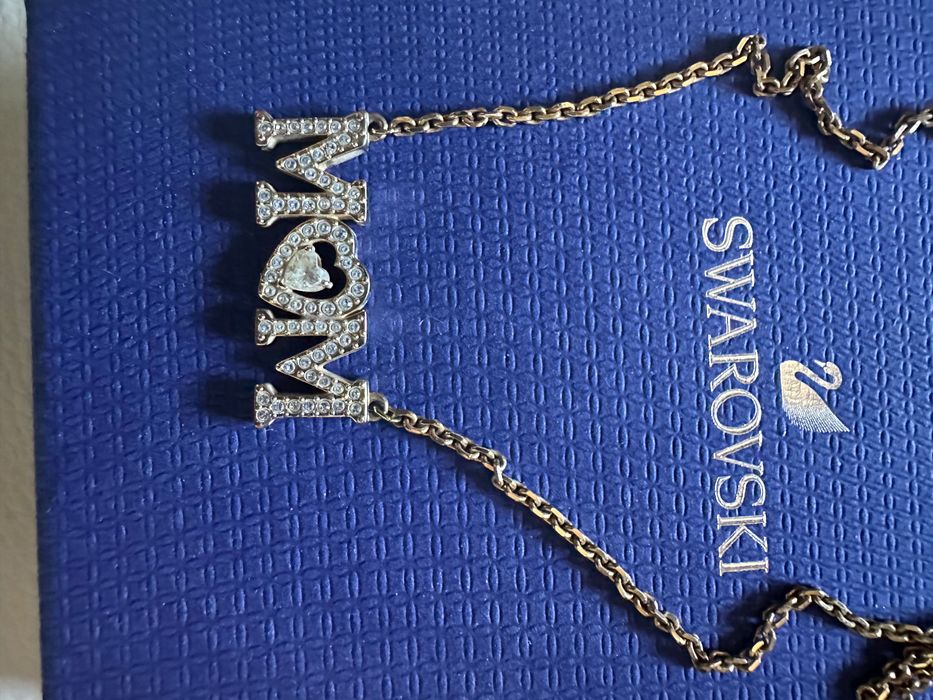 Медальон на Swarovski