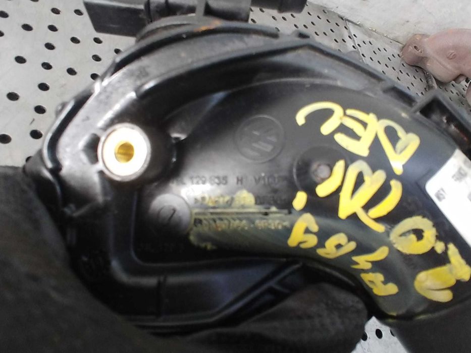 tubulatura admisie cu senzor 2.0 tdi deu audi a4 b9 8w  04l129635h