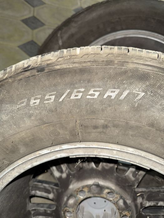 Комплект дисков с шинами