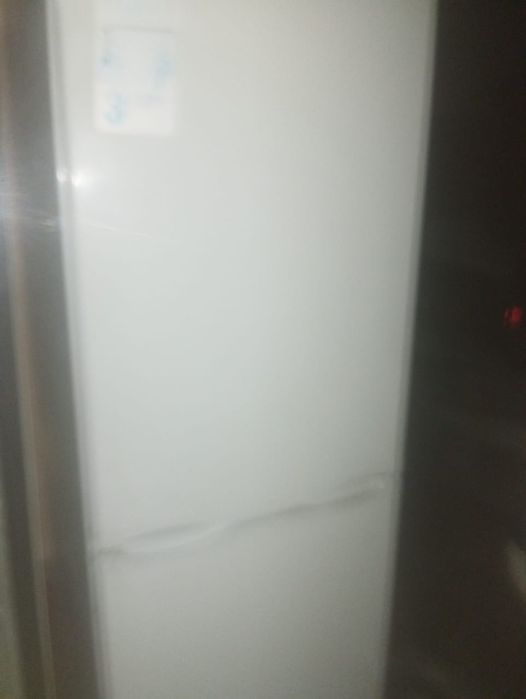 Холодильник и морозильник