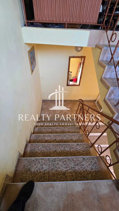 Продава се Етаж от къща в Перник, Байкушева махала - 102 кв.м за 932 €/кв.м - Снимка #13