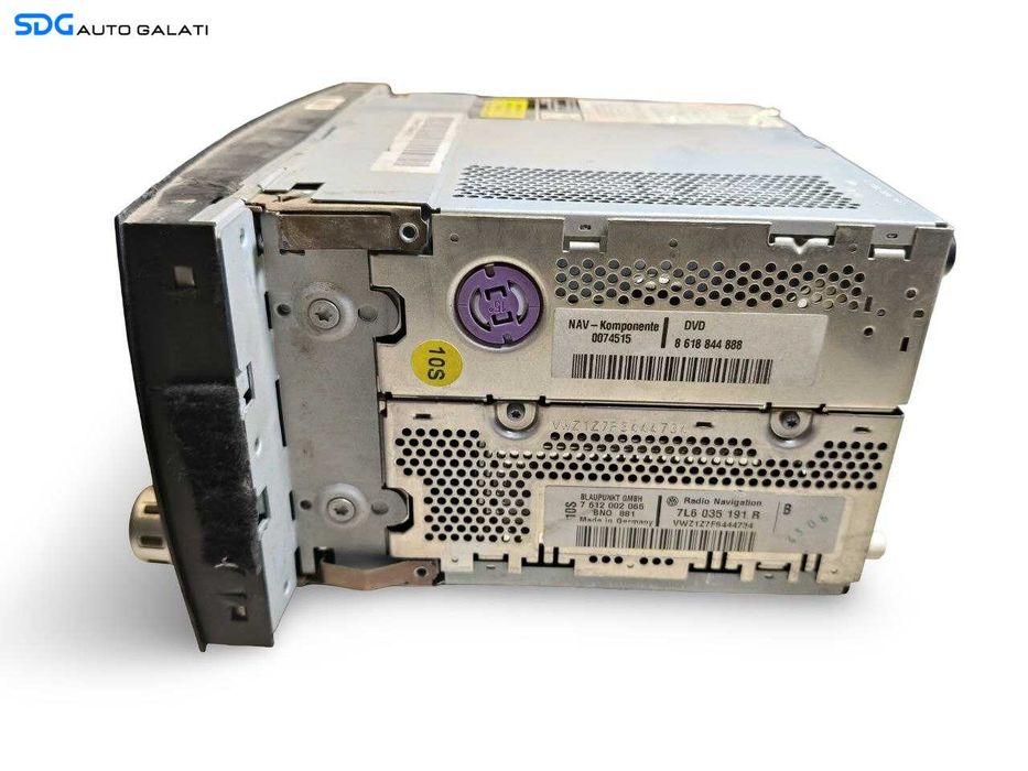Unitate Radio CD Player Navi Navigatie Map Volkswagen Touareg 7L 2002 - 2010 Cod 7L6035191R [LS0660]