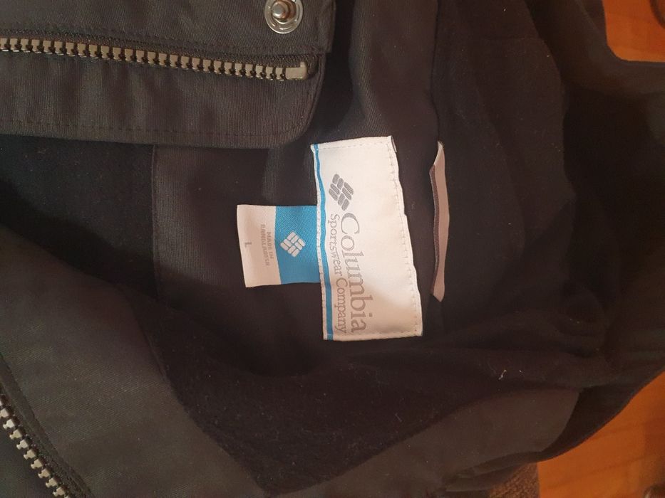 Vand geaca barbati noua originala marimea L Columbia