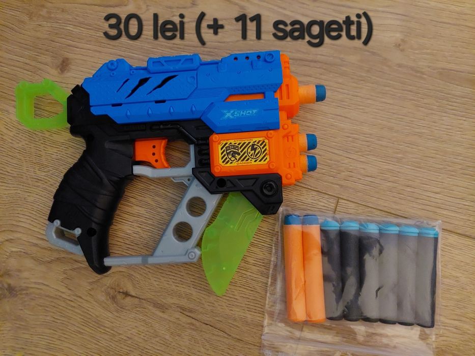 Nerf Blaster + sageti