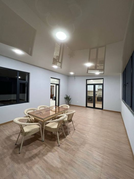 Сдаётся 4х комнатная квартира