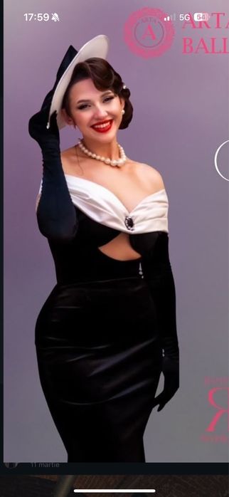 Rochie neagra  XS