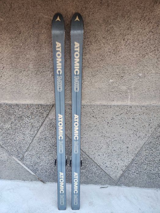 Ски Atomic Mid 160 с автомати