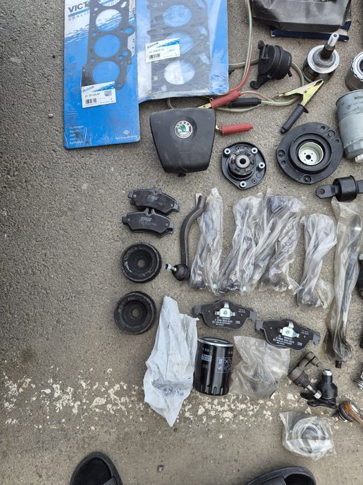 Piese auto noi 5 ron buc en-gros