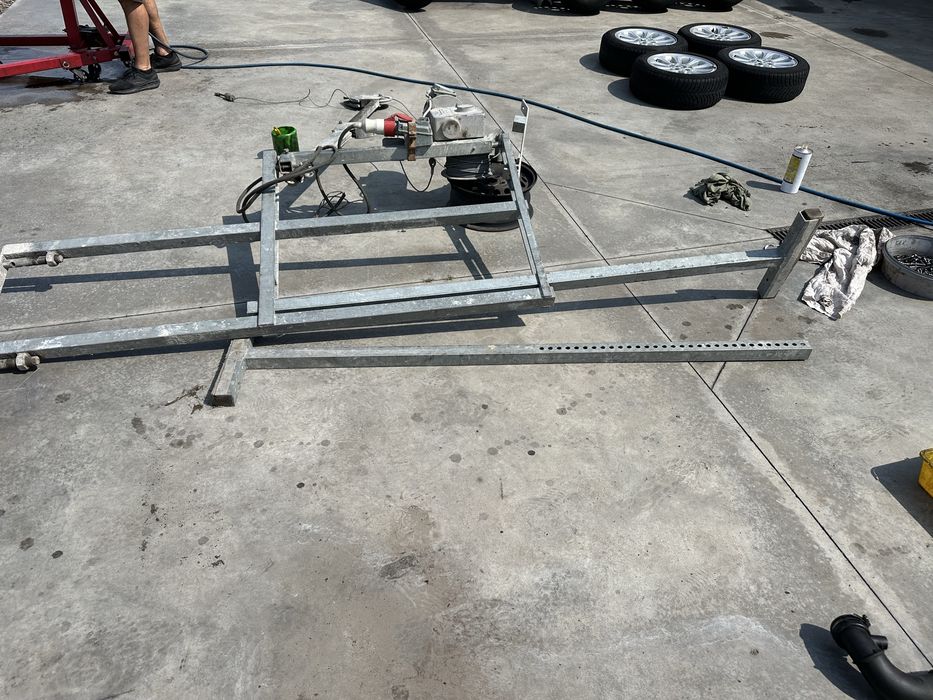 Macara construcții cu troliu , electropalan