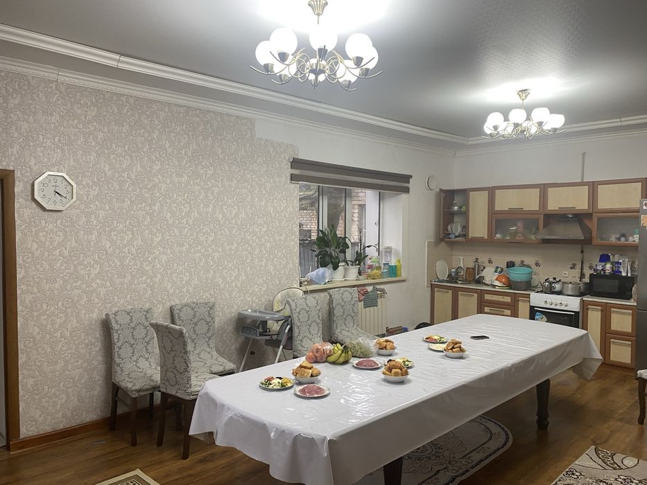 Продам квартиру в жилянке срочно