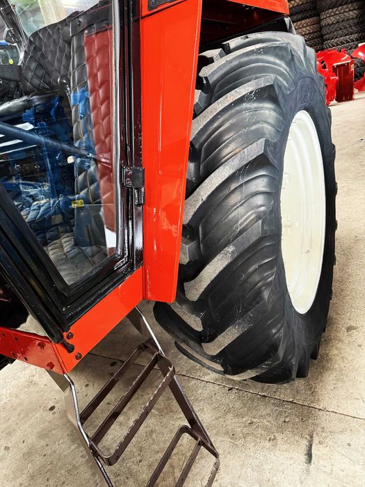 Tractor Fiat Agri 88 94 Turbo HI LO de 90 CP Fiat 80 90  Fiat 82 94 Fiat 640  Fiat 70 90 Fendt Same Deutz Case Claas New Holland John Deere  Fendt