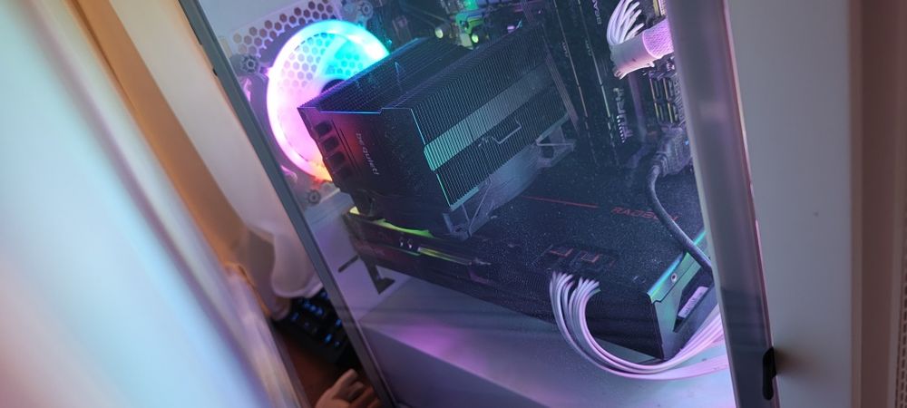 PC Gaming  1440p-4K /i5 11600kf/32GB RAM/rx 7800xt/1TB