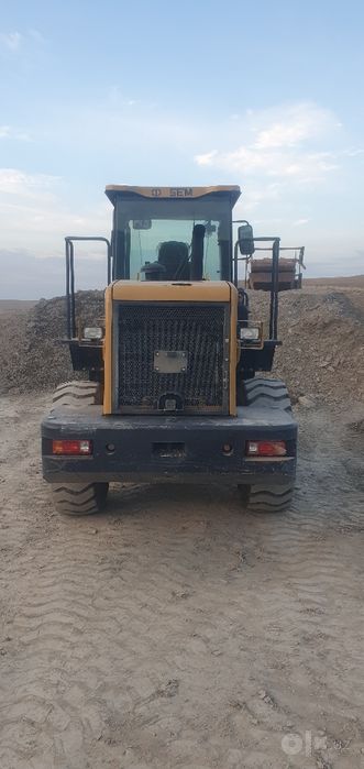 Продаётся погрузчик SEM 636D