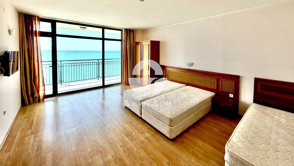 Продава се Двустаен апартамент в Свети Влас - 95 кв.м за 1050 €/кв.м - Снимка #7