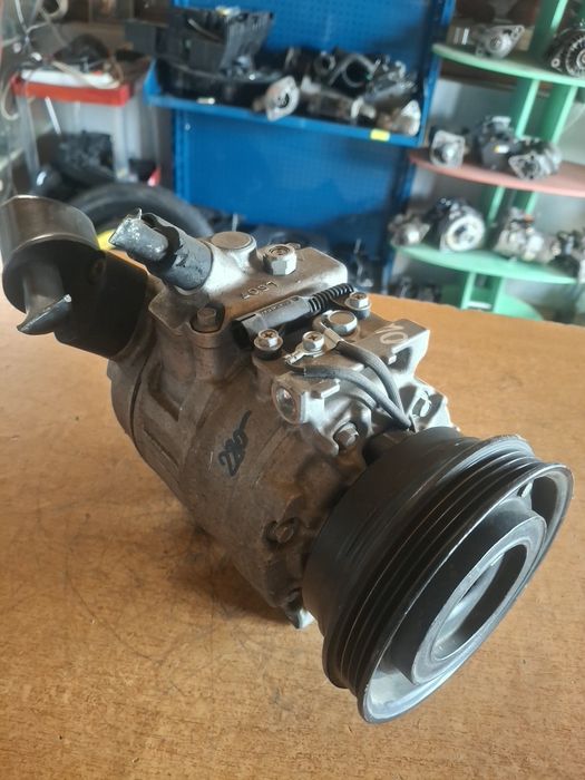 Compresor aer condiționat Bmw E39  525Tds