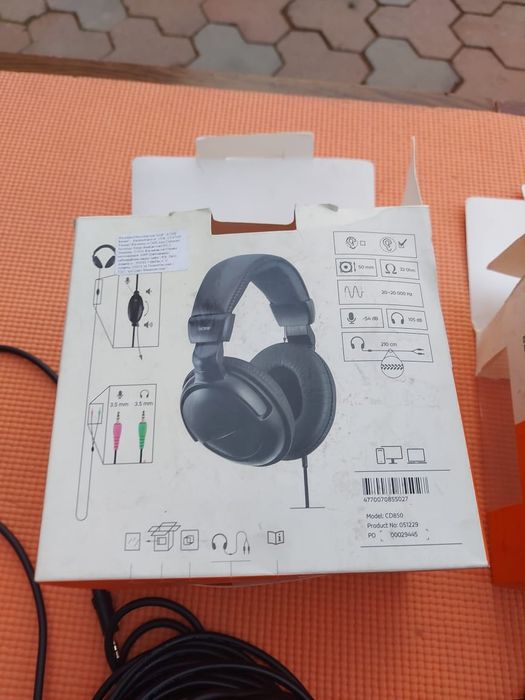 Продам  стерео наушники