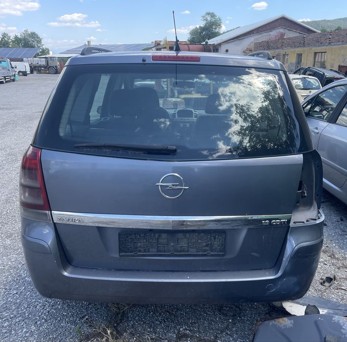 Opel zafira b 1.9 cdti 120 к с и 150 к с на части