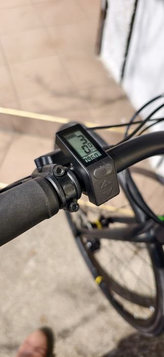 Електрически Карбонов Велосипед Focus 36V 250W 7Ah252Wh Супер лек 12кг