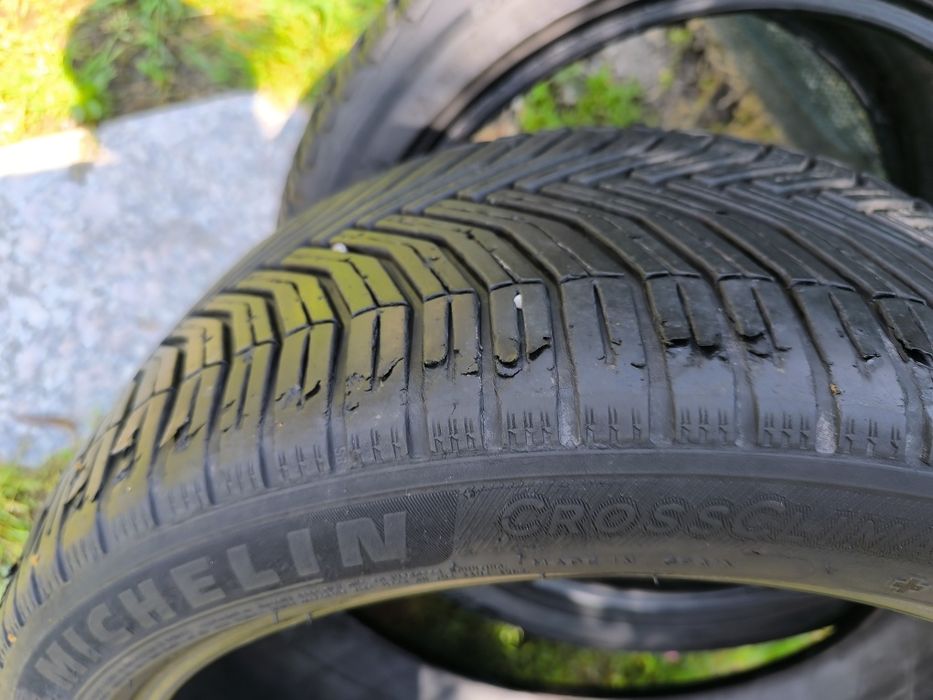 Michelin CrossClimate 2  245/40/18