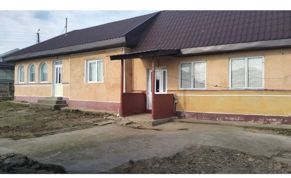 Se vinde casa in comuna Borcea