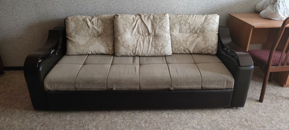 Продам мебельный гарнитур