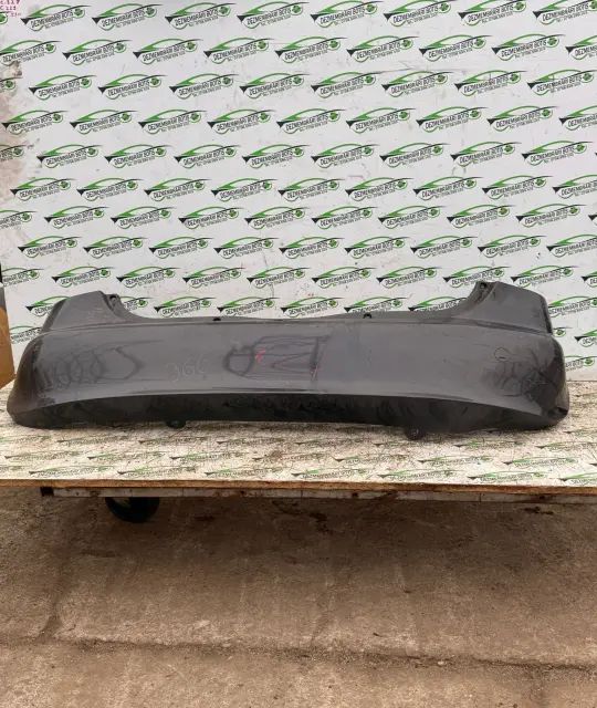 Bara spate Mercedes-Benz A-Class 2000 A 140 MT (82 hp)