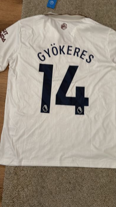 Tricou Gyokeres