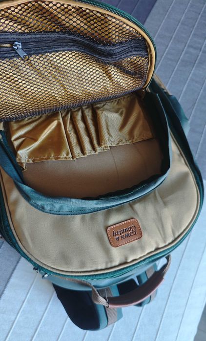 Продавам раница за фотографско оборудване