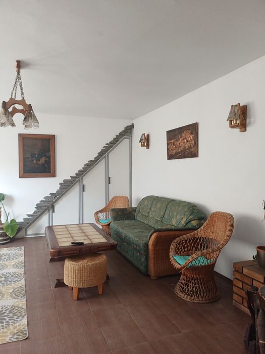 Casa de inchiriat