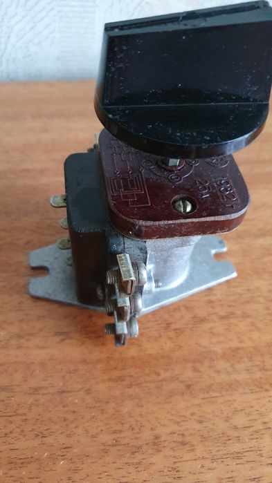 Переключатель ТПКП -25А.